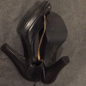 Buzz Betty Page style peep toe heels